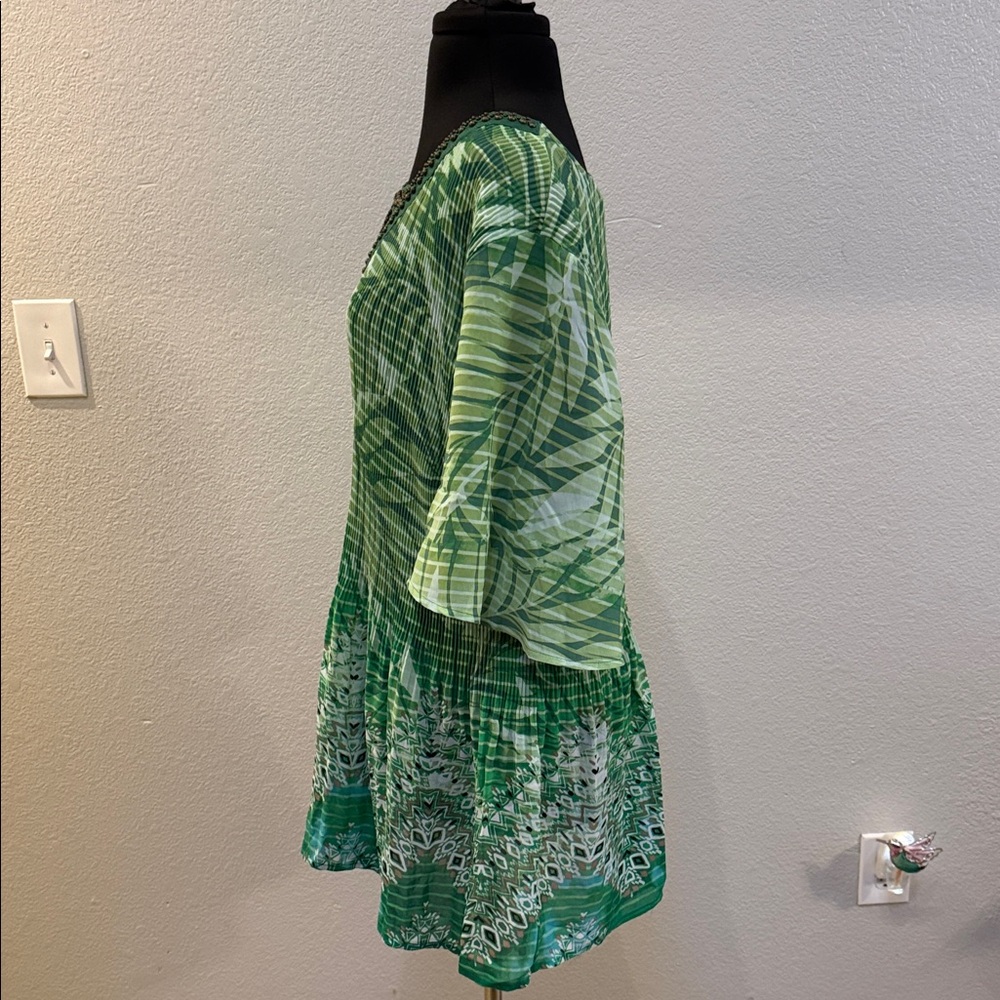 Catherines Green Patterned V-Neck Top with Beaded Trim - Picture 4 of 8
